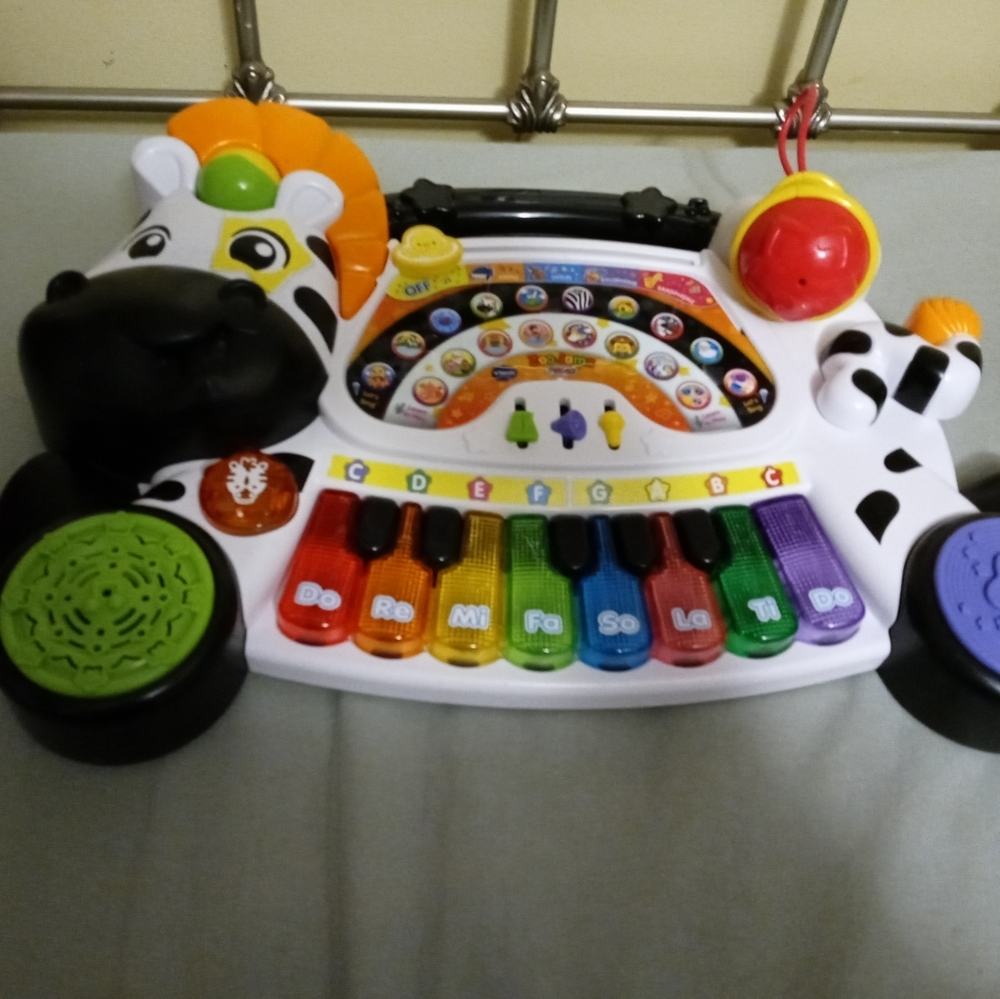V-Tech Zoo Jamz Piano 🎹 Funky Sounds "FUN ATTRACTIVE🐼PERFORM WELL" 🎭 NEW!! - Picture 6 of 13